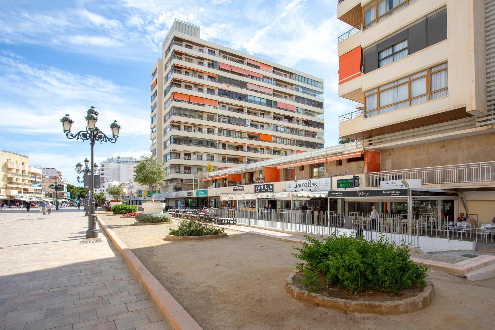 Precioso Apartamento Con Terraza En La Nogalera By Rent Me 토레몰리노스 외부 사진
